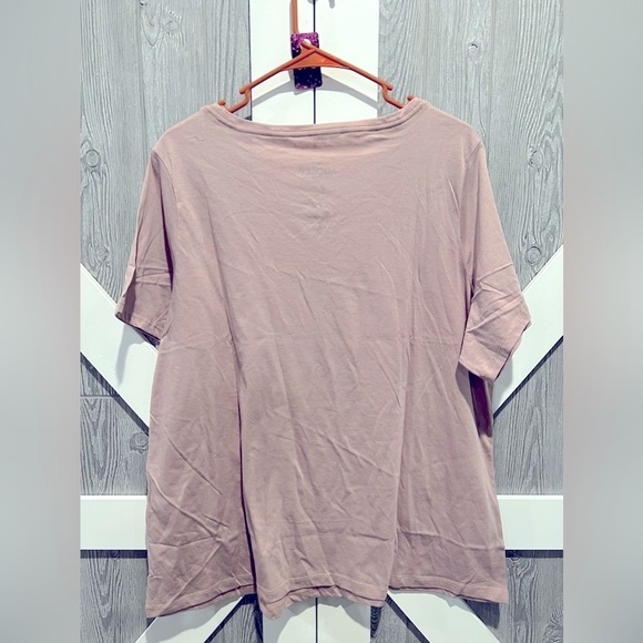 B4.55 NWT Plus Size Disney Mickey Mouse and Friends Sketch Tee 1X - Picture 5 of 5